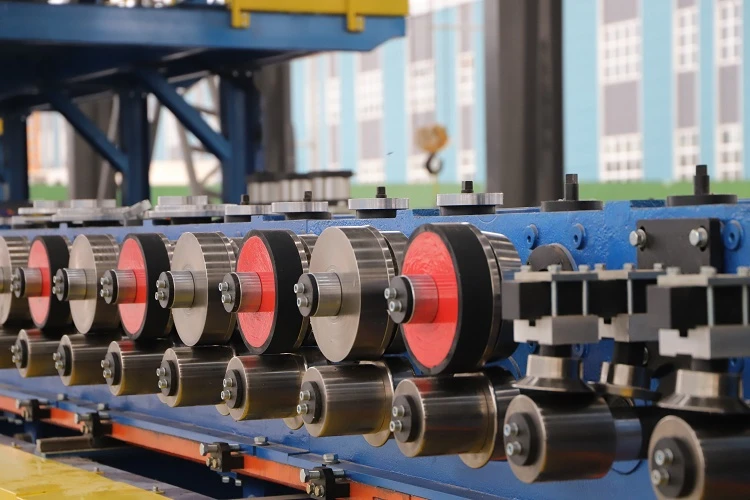 2.Forming machine(001).jpg